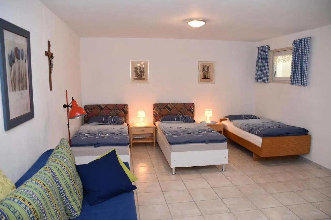 Villa Rosa Pfreimd 0*,